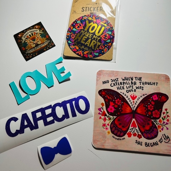 2 Natural Life Vinyl Stickers + 1 Magnet + misc. stickers & a 2023 postcard - Picture 3 of 5